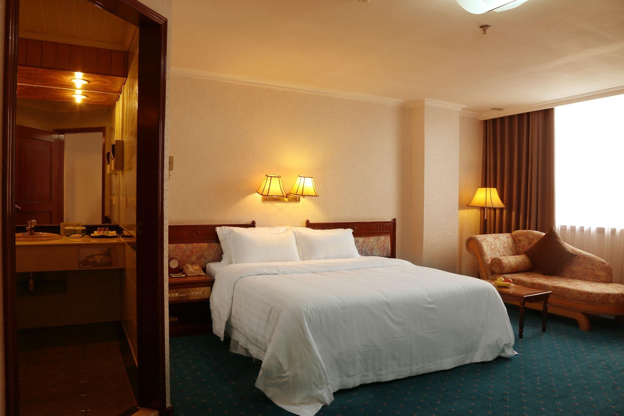 Golden City Hotel Foshan Exterior foto